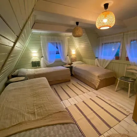 Dom wakacyjny Leszczynowy Nad Jeziorem